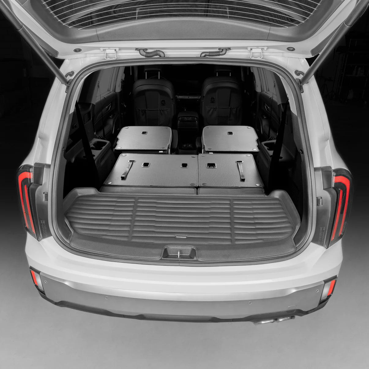 2025 Kia Telluride 7-Seater- SuperTrunk - Complete Back Seat & Trunk Coverage