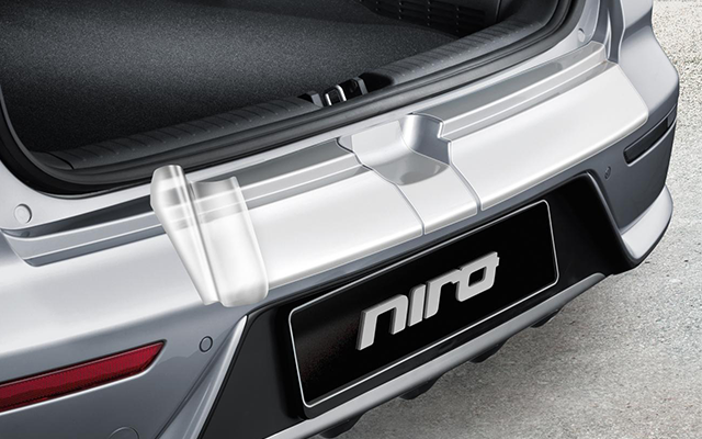 Kia 2022 Niro Rear Bumper Applique G5272ADE00TR