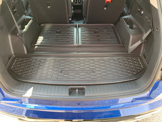 Kia 2023 Sorento Cargo Tray R5F12AP000